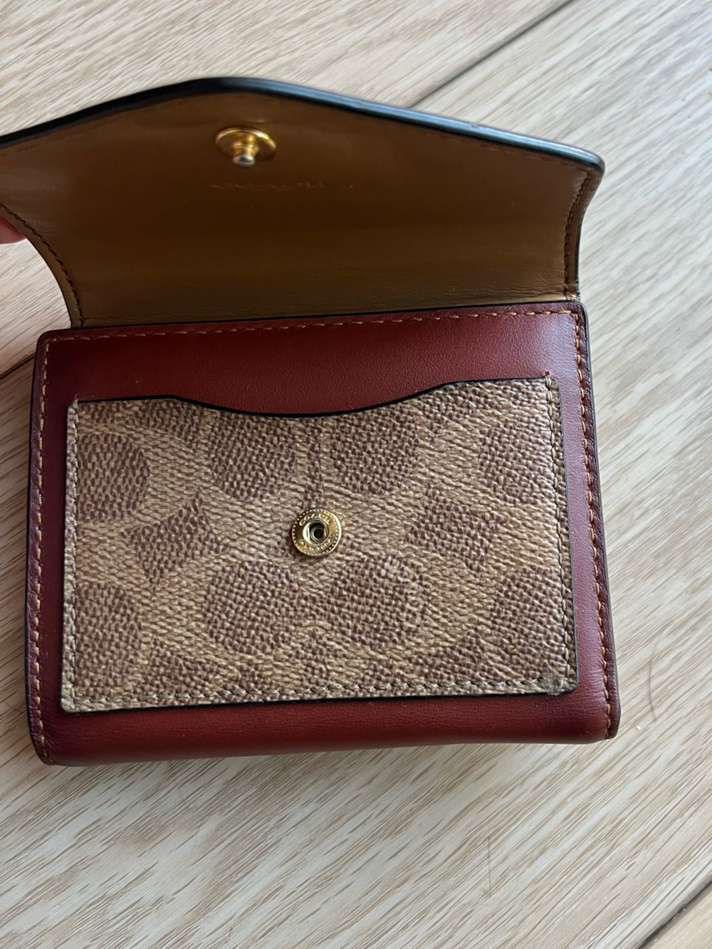 Coach Wallet - Picture 6 of 6